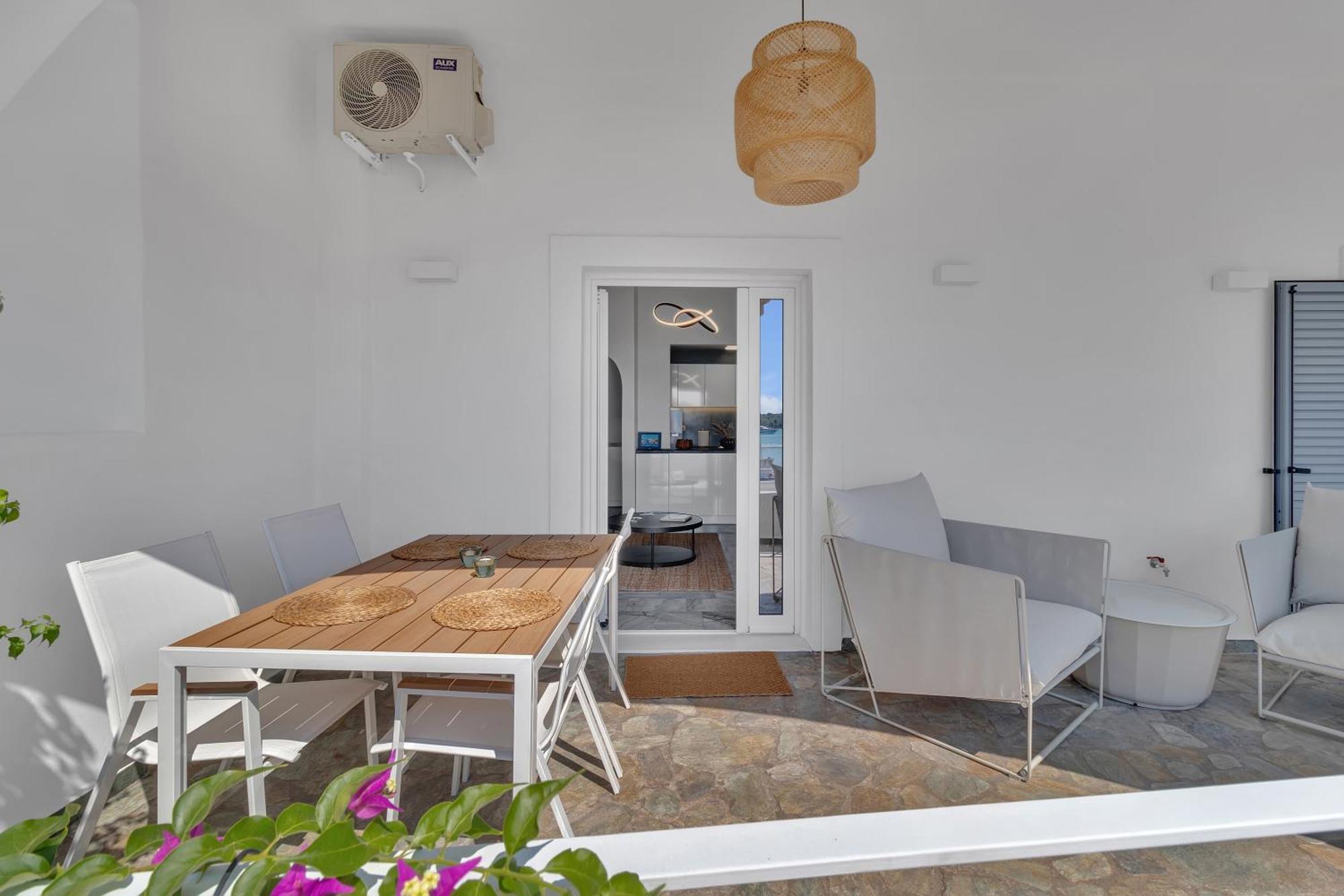 Kavouraki Apartment & Studio ポルト・ヘリ エクステリア 写真